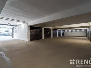 Prodej garáže, Brno, Žarošická, 18 m2