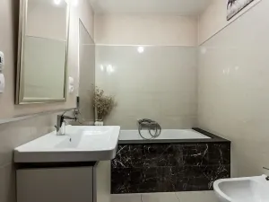 Pronájem vily, Praha - Střešovice, Ve Střešovičkách, 139 m2