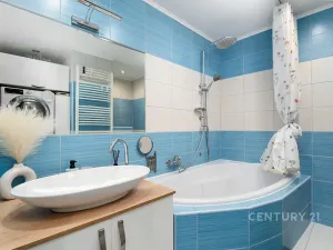 Prodej bytu 3+1, Děčín, Kosmonautů, 75 m2