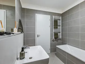 Prodej bytu 1+kk, Praha - Dolní Měcholupy, Honzíkova, 45 m2