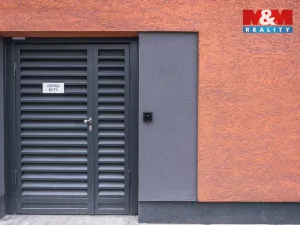 Pronájem bytu 1+kk, Praha, 35 m2