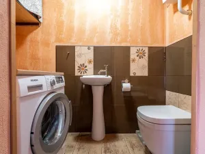 Prodej rodinného domu, Železnice, Nádražní, 73 m2