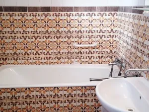 Pronájem bytu 1+1, Praha - Smíchov, Děvínská, 52 m2