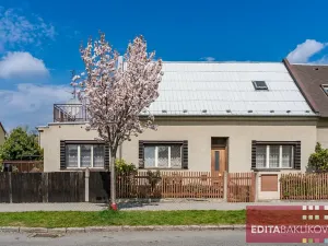 Prodej rodinného domu, Šternberk, Komenského, 68 m2