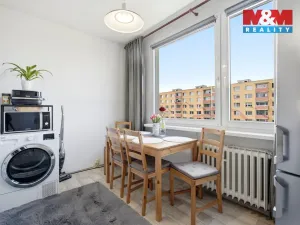 Prodej bytu 2+1, Bílina, Sídliště Za Chlumem, 60 m2