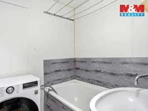 Prodej bytu 2+1, Bílina, Sídliště Za Chlumem, 60 m2