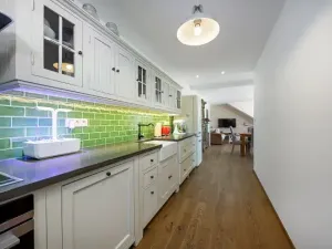 Prodej rodinného domu, Dobřichovice, 322 m2