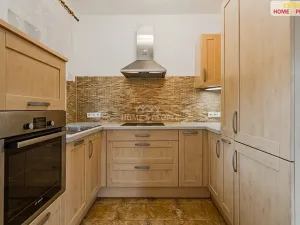 Prodej rodinného domu, Stanovice, 200 m2