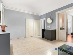 Prodej bytu 3+1, Praha - Smíchov, Zborovská, 111 m2