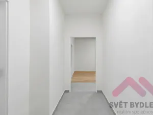 Pronájem bytu 3+1, Praha - Nusle, Na Pankráci, 89 m2