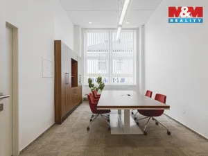 Pronájem kanceláře, Klatovy - Klatovy I, nám. Míru, 396 m2
