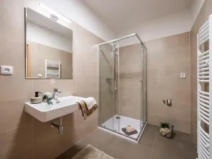 Prodej bytu 2+kk, Praha - Hloubětín, Mochovská, 63 m2