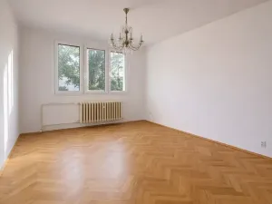 Pronájem bytu 3+1, Karlovy Vary, Gagarinova, 83 m2