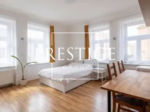 Pronájem bytu 1+kk, Praha - Holešovice, Veletržní, 40 m2