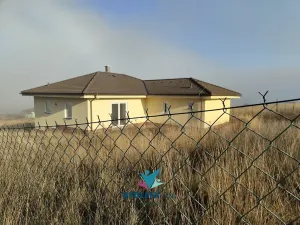 Prodej rodinného domu, Modlany, 150 m2