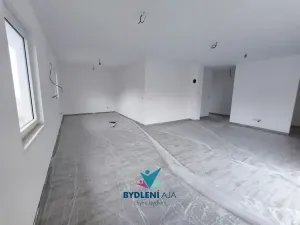 Prodej rodinného domu, Modlany, 150 m2