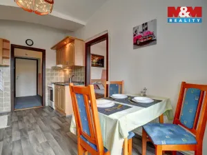 Prodej rodinného domu, Hostinné, Horská, 408 m2