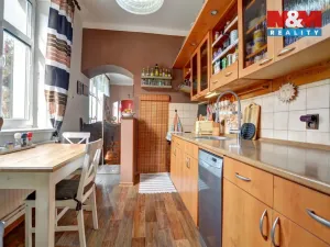 Prodej činžovního domu, Hostinné, Horská, 408 m2