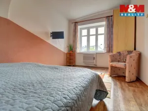 Prodej činžovního domu, Hostinné, Horská, 408 m2