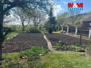 Prodej zahrady, Měrunice, 427 m2