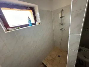 Prodej komerční nemovitosti, Jedlová, 1346 m2