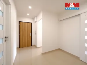 Prodej bytu 3+kk, Praha - Bohnice, Zelenohorská, 77 m2