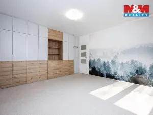 Prodej obchodního prostoru, Raškovice, 180 m2