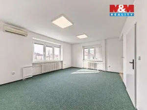Pronájem kanceláře, Hradec Králové - Slezské Předměstí, Luční, 77 m2