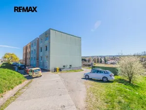 Prodej bytu 3+1, Ledce, 71 m2