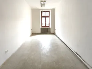 Pronájem kanceláře, Nový Jičín, Masarykovo nám., 18 m2