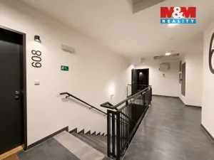 Pronájem bytu 1+kk, Praha - Třebonice, Thomasova, 29 m2