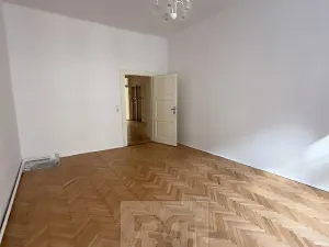 Pronájem bytu 3+1, Praha - Holešovice, U smaltovny, 104 m2
