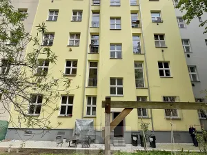 Pronájem bytu 3+1, Praha - Holešovice, U smaltovny, 104 m2