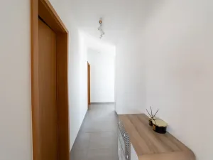 Prodej bytu 2+kk, Praha - Holešovice, U průhonu, 57 m2