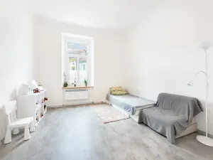 Prodej bytu 3+kk, Praha - Vysočany, Spojovací, 69 m2