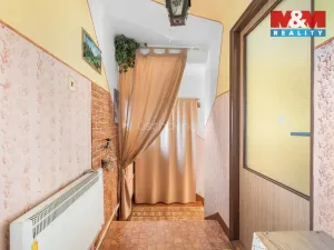 Prodej rodinného domu, Spomyšl, 350 m2