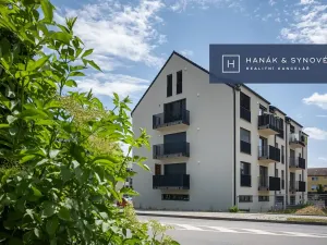 Prodej bytu 4+kk, Pohořelice, U Kasáren, 90 m2