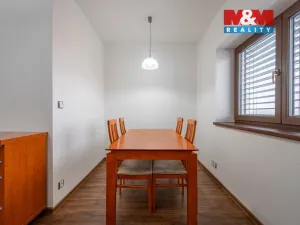 Prodej rodinného domu, Neustupov, 450 m2