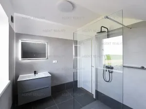 Prodej rodinného domu, Slaný, 156 m2