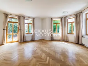 Pronájem rodinného domu, Praha - Nebušice, Malý dvůr, 250 m2