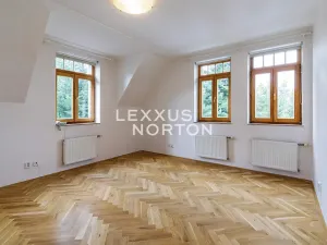 Pronájem rodinného domu, Praha - Nebušice, Malý dvůr, 250 m2