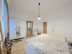 Pronájem bytu 2+kk, Znojmo, Na Kopečku, 79 m2