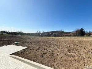 Prodej pozemku pro bydlení, Žerčice, 825 m2