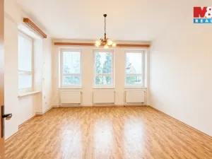 Pronájem atypického bytu, Lenešice, 171 m2