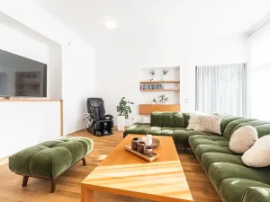 Prodej rodinného domu, Zlín, U Hřiště, 415 m2