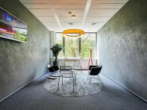 Pronájem kanceláře, Praha, Radlická, 1045 m2