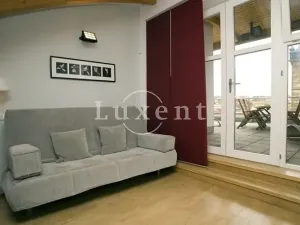 Pronájem kanceláře, Praha - Nové Město, Lazarská, 145 m2