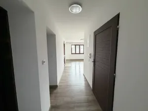 Pronájem bytu 3+1, Hradec Králové, Písečná, 67 m2