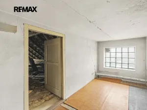 Prodej rodinného domu, Zlosyň, 307 m2