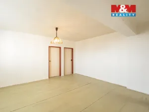 Prodej bytu 3+1, Benešov, Bezručova, 57 m2